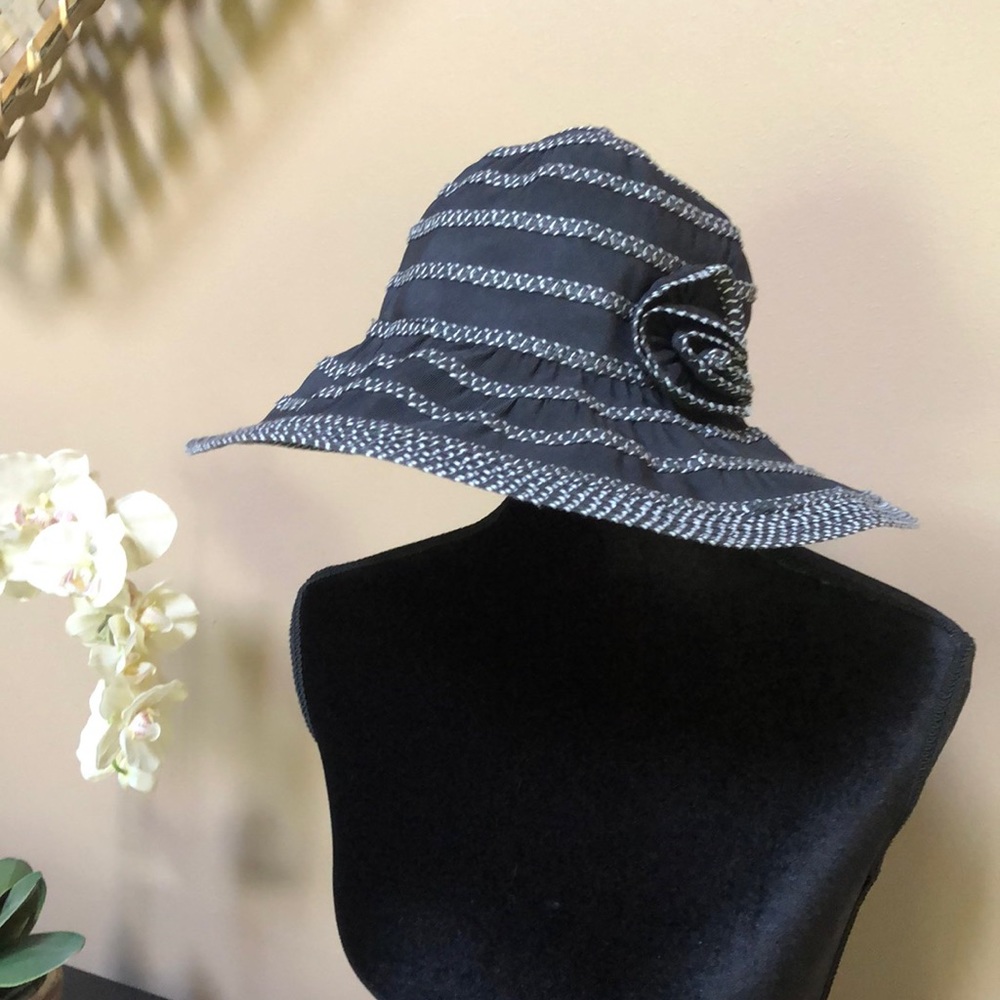 D&Y Hat - Picture 2 of 6